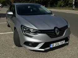Utilizat 2017 Renault Mégane IV Intens Berlinǎ | 13.500 EUR (Puțin scump)