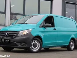 Verde Utilizat 2019 Mercedes Vito Monovolum | 22.015 EUR (Scump)