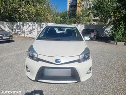 Culoarealb Utilizat 2013 Toyota Yaris | 10.500 EUR (Preț OK)
