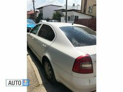 Alb Utilizat 2013 Skoda Octavia Hatchback | 6.200 EUR