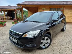 Negru Utilizat 2009 Ford Focus Hatchback | 3.890 EUR (Puțin scump)