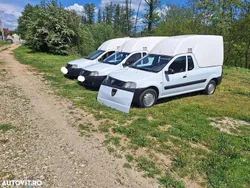Alb Utilizat 2012 Dacia Pick up Pickup | 4.999 EUR