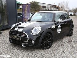 Culoarenegru Utilizat 2015 Mini Cooper S Coupé Coupe | 9.900 EUR (Super Preț)
