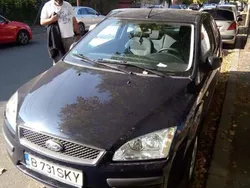 Albastru Utilizat 2005 Ford Focus Coupe | 1.350 EUR (Preț OK)
