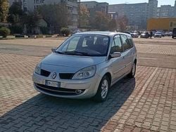 Culoaregri Utilizat 2005 Renault Scénic II Monovolum | 1.650 EUR
