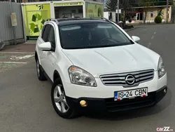Alb Utilizat 2008 Nissan Qashqai SUV | 4.999 EUR (Preț OK)