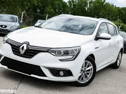Alb Utilizat 2019 Renault Mégane GrandTour Intens Break | 8.200 EUR (Preț bun)