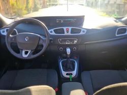 Culoarealbastru Utilizat 2010 Renault Grand Scénic III Monovolum | 3.000 EUR (Preț bun)