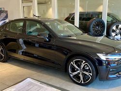 Utilizat 2023 Volvo S60 Plus Berlinǎ | 39.875 EUR