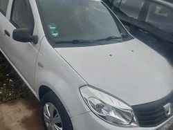 Utilizat 2009 Dacia Sandero Hatchback | 1.300 EUR (Super Preț)