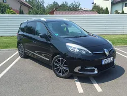 Culoarenegru Utilizat 2013 Renault Grand Scénic III Bose Edition Monovolum | 5.990 EUR (Preț OK)