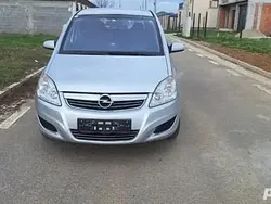 Utilizat 2008 Opel Zafira Monovolum | 2.099 EUR (Preț bun)