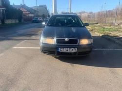 Gri Utilizat 2005 Skoda Octavia Tour Berlinǎ | 1.200 EUR (Preț OK)
