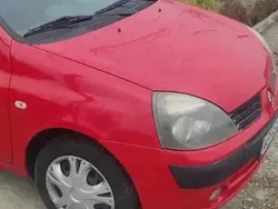 Utilizat 2005 Renault Clio Symbol Berlinǎ | 2.000 EUR