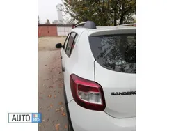 Alb Utilizat 2015 Dacia Sandero Hatchback | 2.500 EUR