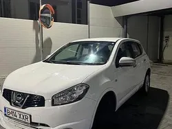 Alb Utilizat 2012 Nissan Qashqai SUV | 5.900 EUR (Preț bun)