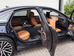 Utilizat 2023 Audi A8L Sport Berlinǎ | 92.058 EUR
