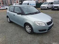 Verde Utilizat 2010 Skoda Fabia Hatchback | 2.190 EUR (Preț bun)