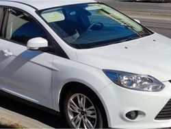 Utilizat 2014 Ford Focus Hatchback | 7.700 EUR (Scump)