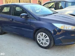 Albastru Utilizat 2017 Ford Focus Trend Break | 6.098 EUR (Preț bun)