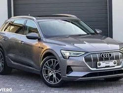 Gri Utilizat 2020 Audi e-tron Advanced SUV | 25.999 EUR