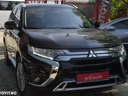 Negru Utilizat 2019 Mitsubishi Outlander P-HEV Intense SUV | 19.950 EUR