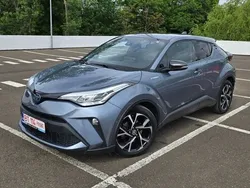 Gri Utilizat 2021 Toyota C-HR Team SUV | 22.999 EUR (Puțin scump)