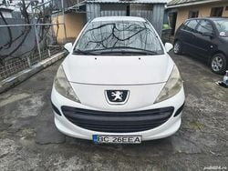 Utilizat 2008 Peugeot 207 Berlinǎ | 850 EUR (Super Preț)