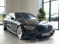 Negru Utilizat 2024 Mercedes 450 AMG Berlinǎ | 135.899 EUR (Puțin scump)