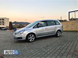Gri Utilizat 2006 Opel Zafira Monovolum | 4.300 EUR (Scump)
