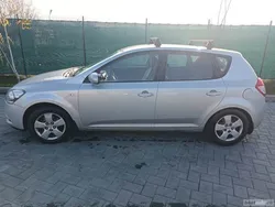 Gri Utilizat 2009 Kia Ceed 2 Hatchback | 3.600 EUR