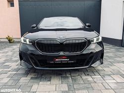 Culoarenegru Utilizat 2024 BMW 520 Comfort Edition Berlinǎ | 53.000 EUR