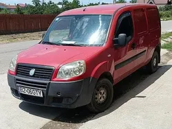 Culoarerosu Utilizat 2007 Fiat Doblò Monovolum | 2.200 EUR (Puțin scump)