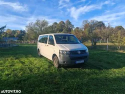 Culoarealb Utilizat 2010 VW Caravelle Monovolum | 10.500 EUR (Scump)