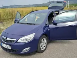Utilizat 2012 Opel Astra Sport Break | 4.099 EUR (Preț OK)