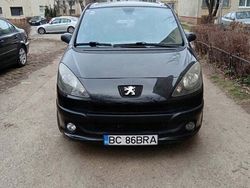 Utilizat 2006 Peugeot 1007 Hatchback | 1.850 EUR