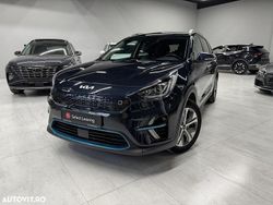 Culoarealbastru Utilizat 2021 Kia e-Niro Vision SUV | 22.900 EUR