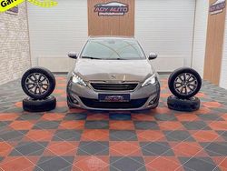 Culoaregri Utilizat 2015 Peugeot 308 Allure Break | 10.600 EUR (Scump)