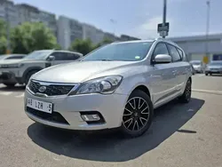 Utilizat 2010 Kia Ceed Break | 3.600 EUR (Preț OK)