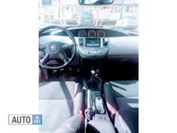 Gri Utilizat 2003 Nissan Primera Hatchback | 2.400 EUR