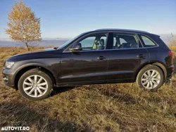 Gri Utilizat 2011 Audi Q5 Sport SUV | 12.500 EUR (Preț OK)