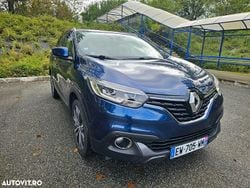 Culoarealbastru Utilizat 2018 Renault Kadjar Bose Edition SUV | 13.250 EUR