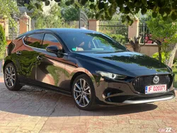 Negru Utilizat 2020 Mazda 3 Hatchback | 19.250 EUR (Scump)