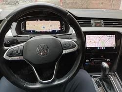 Rosu Utilizat 2021 VW Passat Break | 17.400 EUR (Preț OK)