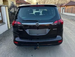 Culoaremaro Utilizat 2013 Opel Zafira Tourer drive Monovolum | 6.250 EUR (Preț OK)