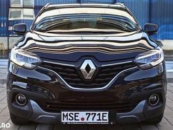 Culoarenegru Utilizat 2015 Renault Kadjar Bose Edition SUV | 9.900 EUR (Preț bun)