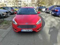 Rosu Utilizat 2016 Ford Focus Titanium Hatchback | 6.900 EUR (Preț OK)