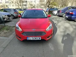 Rosu Utilizat 2016 Ford Focus Titanium Hatchback | 7.200 EUR (Preț OK)