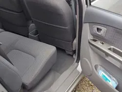 Utilizat 2008 Kia Carens Monovolum | 2.999 EUR