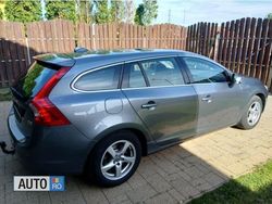 Gri Utilizat 2017 Volvo V60 Break | 9.100 EUR (Preț OK)